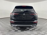 New 2025 Mitsubishi Outlander AWD image 4