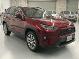 Used 2021 Toyota RAV4 XLE Premium image 3