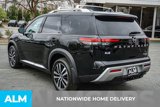 Used 2024 Nissan Pathfinder Platinum image 5