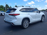 Used 2022 Toyota Highlander Platinum image 6