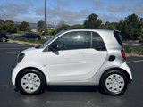 Used 2017 smart fortwo pure image 6