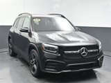 Used 2024 Mercedes-Benz GLB 250 image 3