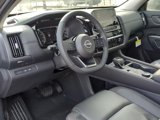 New 2025 Nissan Pathfinder SL image 5