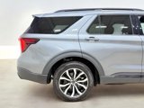 Used 2025 Ford Explorer ST-Line image 5