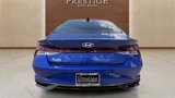 Used 2022 Hyundai Elantra SEL w/ Convenience + Premium Package image 5