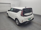 Used 2023 Kia Soul LX w/ LX Technology Package image 5