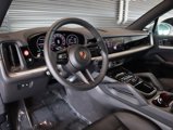Used 2025 Porsche Cayenne image 4