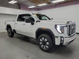 New 2025 GMC Sierra 3500 Denali w/ Denali Reserve Package image 2