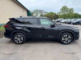 Used 2020 Toyota Highlander XLE image 5