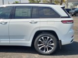 New 2025 Jeep Grand Cherokee Overland image 4