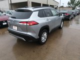 Used 2025 Toyota Corolla Cross LE image 5