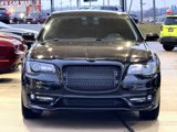 Used 2022 Chrysler 300 Touring L image 2