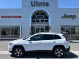 Used 2020 Jeep Cherokee Limited image 2