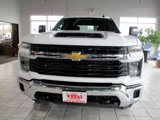 Used 2024 Chevrolet Silverado 2500 LT image 2