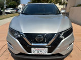 Used 2022 Nissan Rogue Sport SL w/ Premium Package image 3