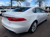 Used 2016 Jaguar XF Prestige image 4