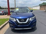 Used 2019 Nissan Rogue SV image 2