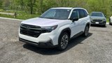 New 2025 Subaru Forester Touring image 3