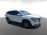 Used 2024 GMC Terrain SLT image 2