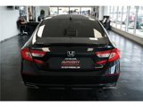 Used 2018 Honda Accord Sport image 6