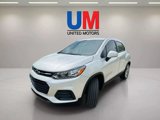 Used 2022 Chevrolet Trax LS w/ Tint and Cruise Package image 3