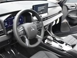 New 2025 Mitsubishi Outlander SE image 4