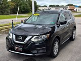 Used 2020 Nissan Rogue SV image 2