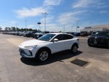 Used 2025 Buick Envista Preferred w/ Advanced Safety Package image 2