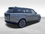 New 2025 Land Rover Range Rover Long Wheelbase SE image 5