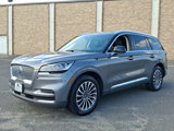 Used 2023 Lincoln Aviator AWD w/ Premium Package image 3