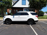 Used 2018 Ford Explorer XLT w/ Equipment Group 202A image 3