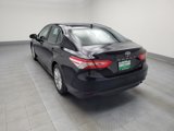Used 2020 Toyota Camry LE image 5