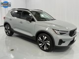 Used 2024 Volvo XC40 B5 Plus image 4