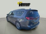 Used 2021 Chrysler Pacifica Touring w/ Cold Weather Group image 3