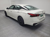 Used 2020 Nissan Altima 2.5 SV image 5