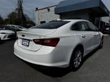 Used 2023 Chevrolet Malibu LT image 3