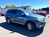Used 2011 Toyota Highlander 4WD w/ Tech Pkg image 3