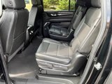 Used 2022 GMC Yukon XL Denali w/ Advanced Technology Package image 6