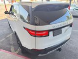 Used 2017 Land Rover Discovery HSE image 5