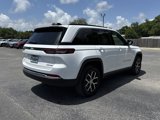 Used 2024 Jeep Grand Cherokee Limited image 5