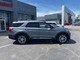 Used 2022 Ford Explorer Limited image 5