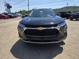 Used 2025 Chevrolet Trax LT w/ LT Convenience Package image 2