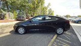 Used 2020 Hyundai Elantra SE image 3