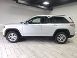 Used 2023 Jeep Grand Cherokee Limited image 2