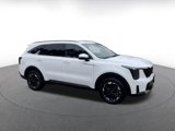 Used 2024 Kia Sorento S image 2