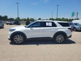 Used 2025 Ford Explorer ST-Line image 2