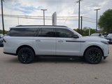 New 2025 Lincoln Navigator L Reserve image 2