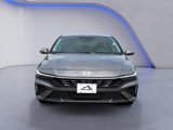 Used 2024 Hyundai Elantra SEL image 3