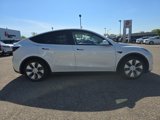 Used 2021 Tesla Model Y Long Range image 2