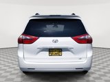 Used 2020 Toyota Sienna LE image 4